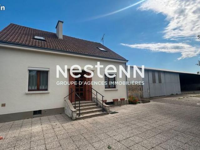 Maison 8 pièces 142 m²