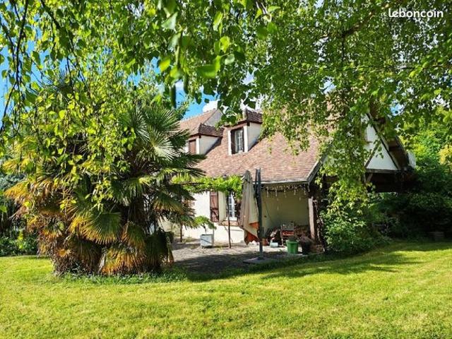 Maison 8 pièces 142 m²