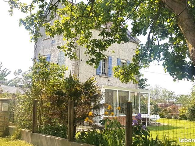 Maison 8 pièces 143 m²