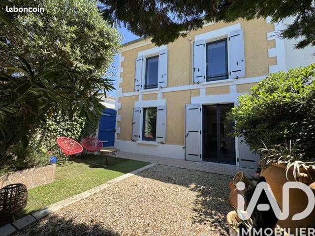Maison 8 pièces 143 m²