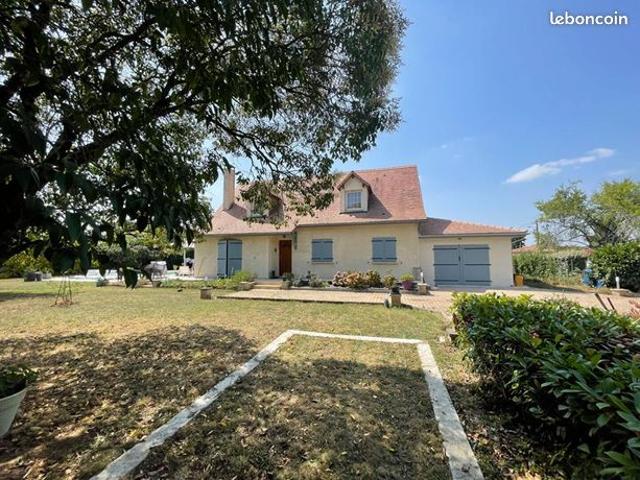 Maison 8 pièces 143 m²