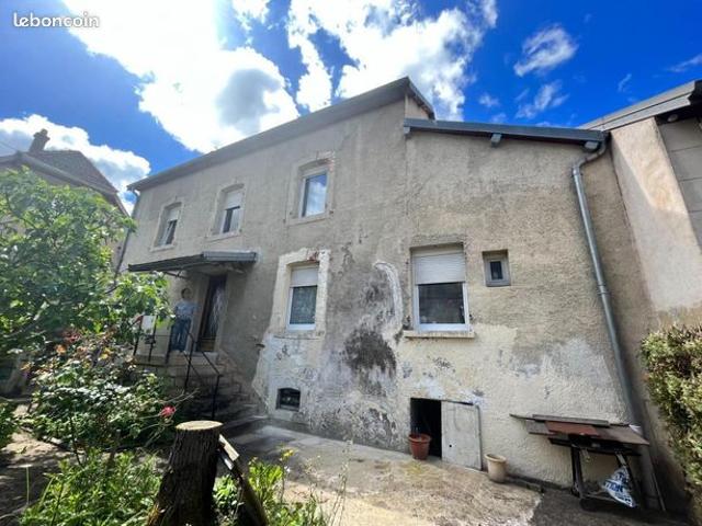 Maison 8 pièces 143 m²