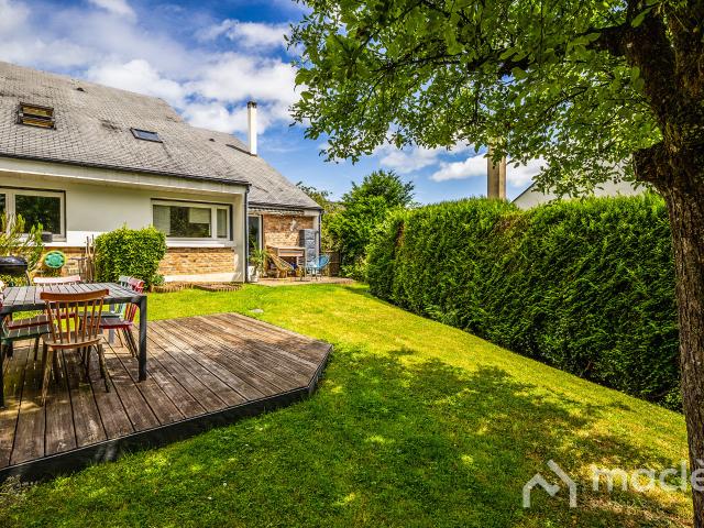 Maison 8 pièces 143 m²