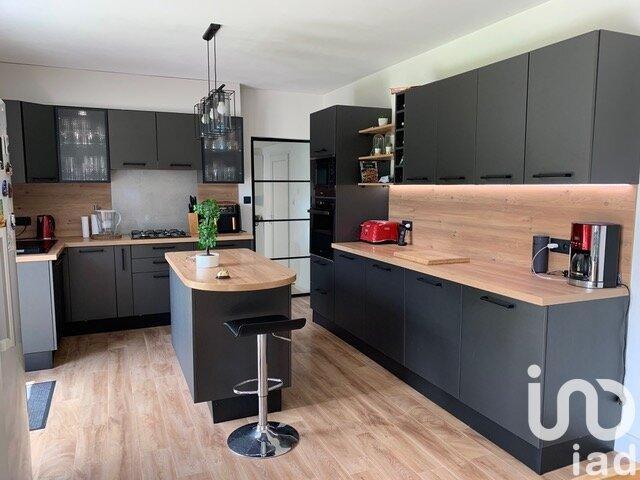 Maison 8 pièces 154 m²