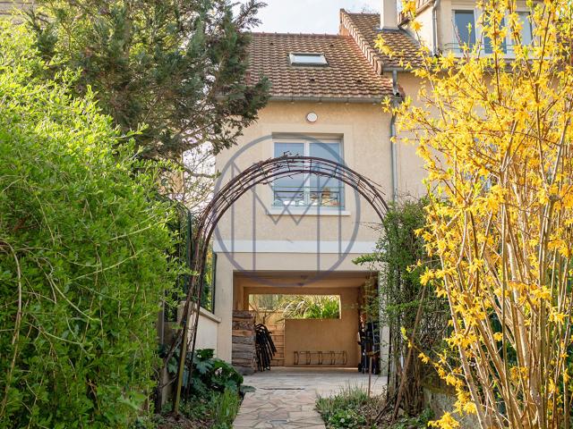 Maison 8 pièces 154 m²