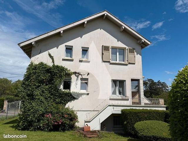 Maison 8 pièces 154 m²
