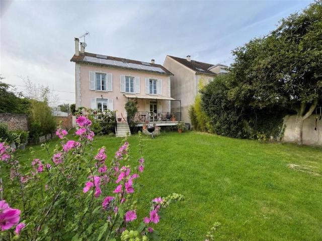 Maison 8 pièces 154 m²