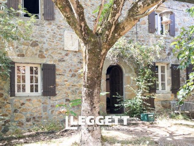 Maison 8 pièces 154 m²