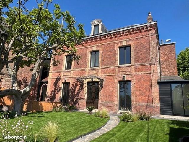 Maison 8 pièces 154 m²