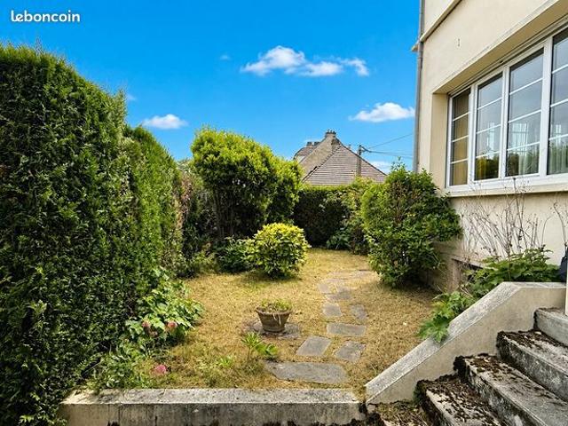 Maison 8 pièces 178 m²