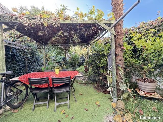 Maison 8 pièces 154 m²