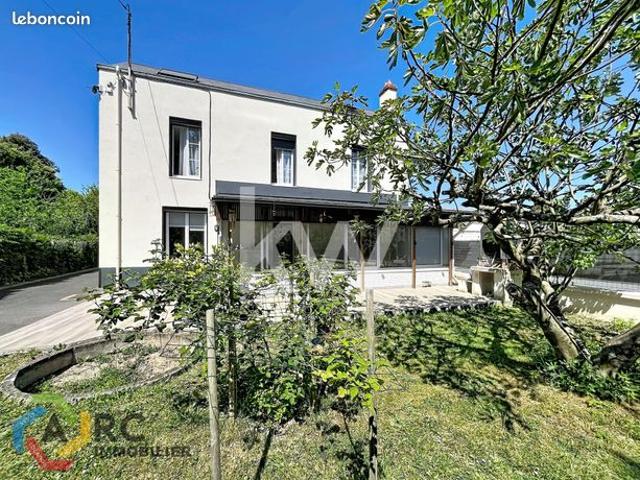 Maison 8 pièces 154 m²