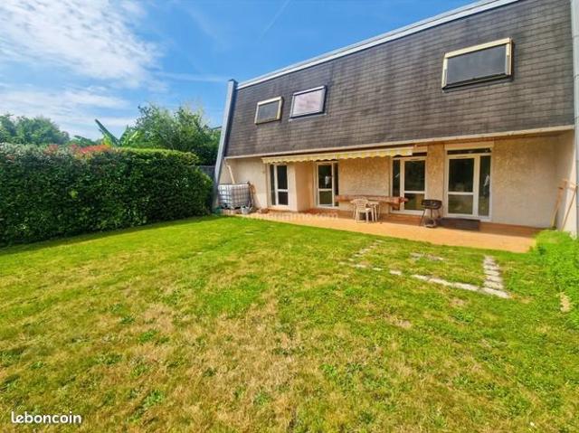 Maison 8 pièces 154 m²