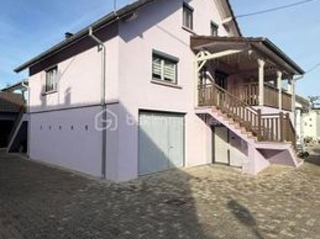 Maison 8 pièces 154 m²