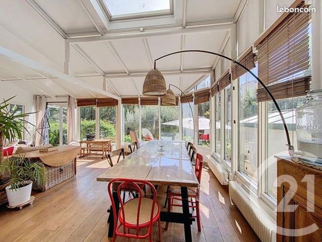 Maison 8 pièces 154 m²
