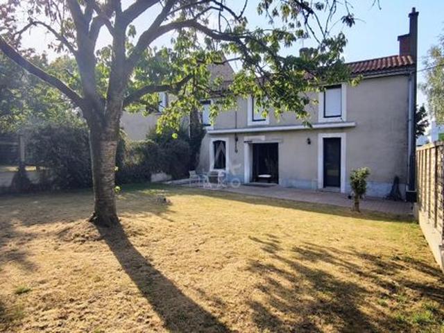 Maison 8 pièces 154 m²