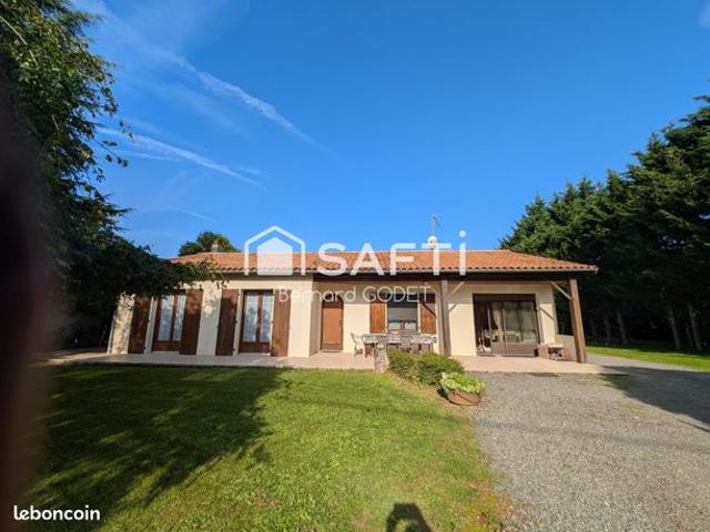 Maison 8 pièces 154 m²