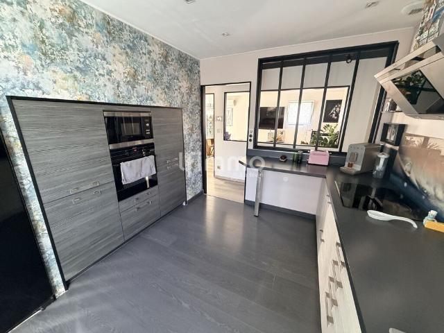 Maison 8 pièces 154 m²