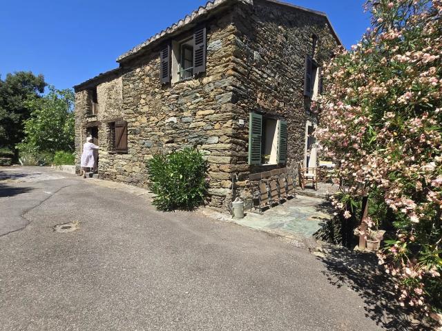 Maison 8 pièces 155 m²