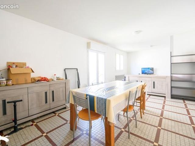 Maison 8 pièces 155 m²