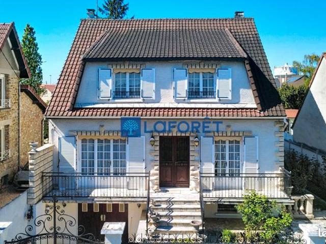 Maison 8 pièces 155 m²