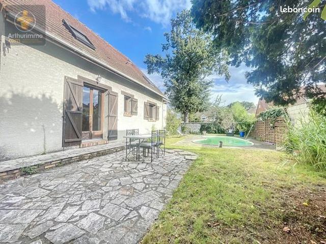 Maison 8 pièces 155 m²
