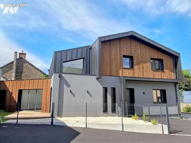 Maison 8 pièces 155 m²