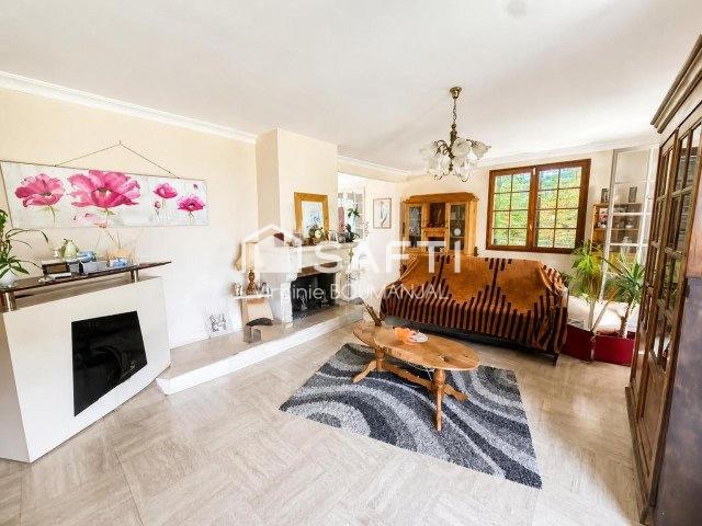 Maison 8 pièces 155 m²