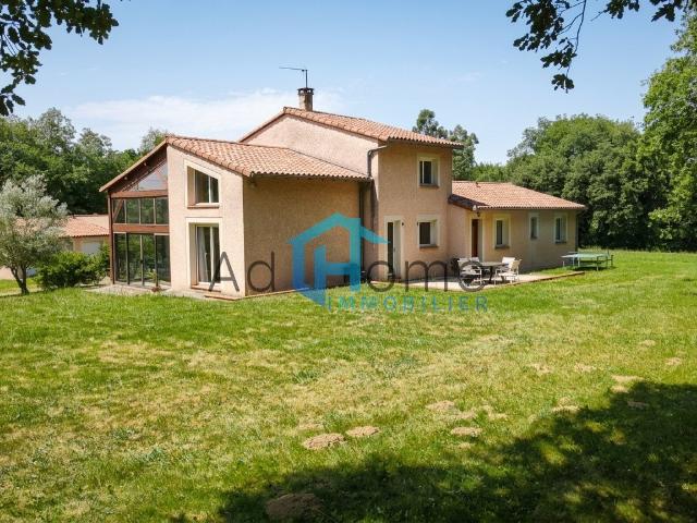 Maison 8 pièces 155 m²
