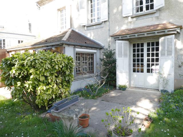 Maison 8 pièces 155 m²