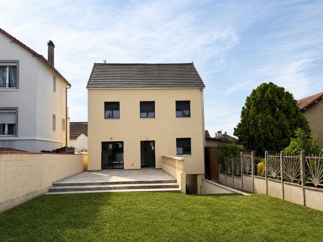 Maison 8 pièces 155 m²