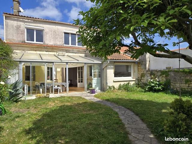 Maison 8 pièces 155 m²
