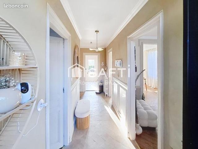 Maison 8 pièces 155 m²