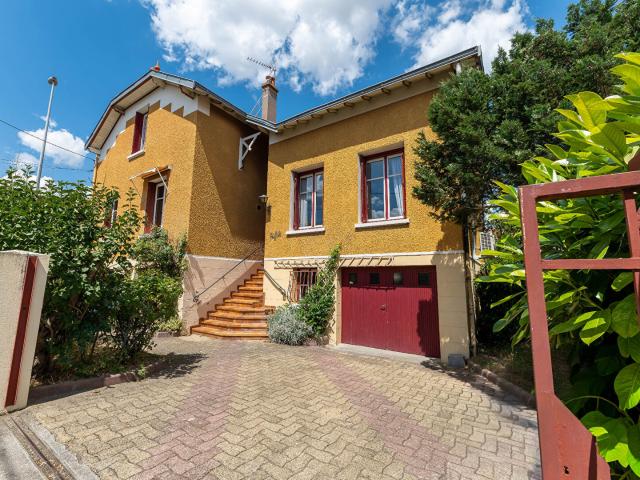 Maison 8 pièces 155 m²