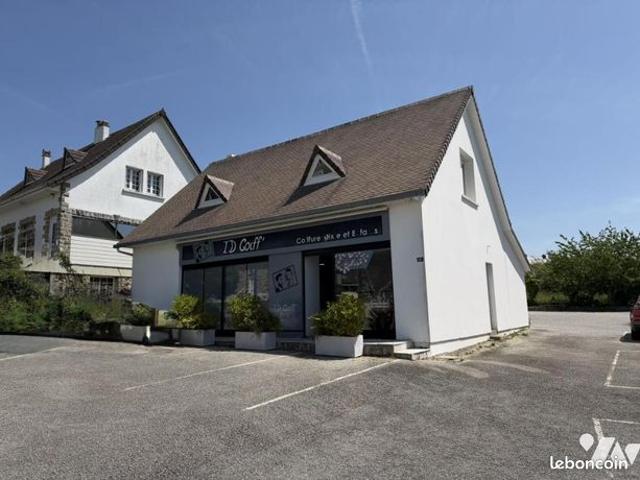 Maison 8 pièces 156 m²