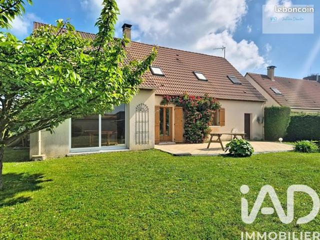 Maison 8 pièces 156 m²