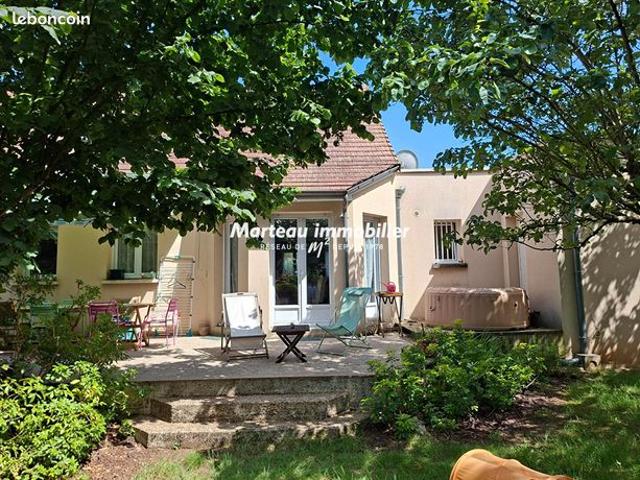 Maison 8 pièces 156 m²