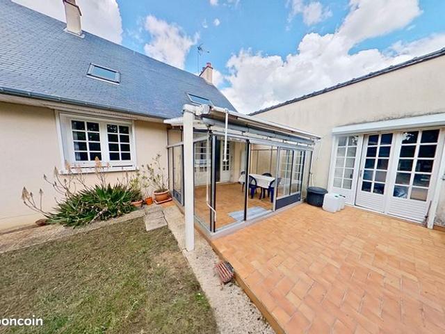 Maison 8 pièces 156 m²