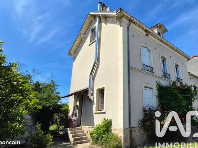 Maison 8 pièces 160 m²
