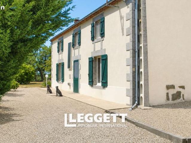 Maison 8 pièces 156 m²