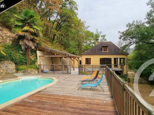 Maison 8 pièces 156 m²