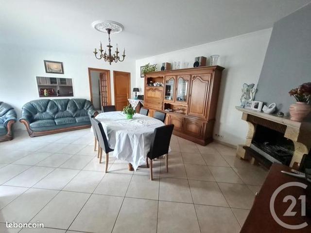 Maison 8 pièces 156 m²