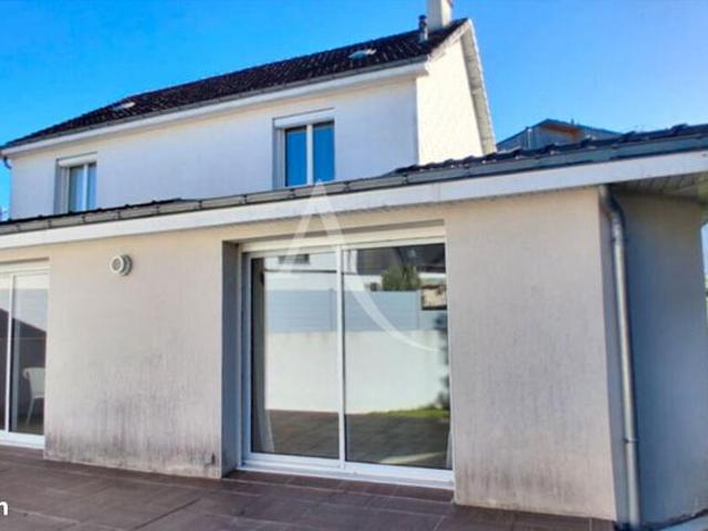 Maison 8 pièces 156 m²
