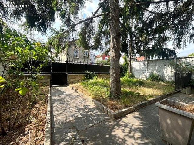 Maison 8 pièces 157 m²