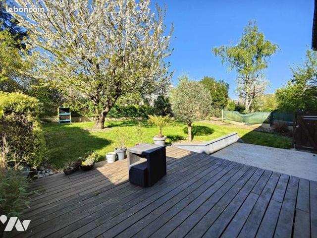 Maison 8 pièces 157 m²