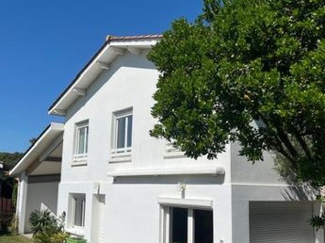 Maison 8 pièces 157 m²