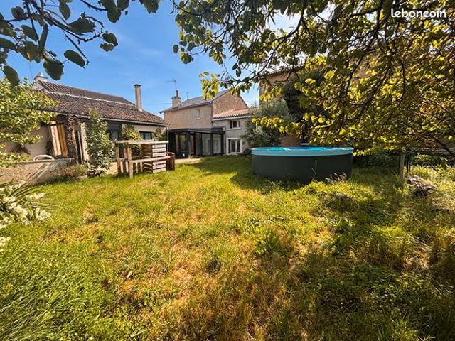 Maison 8 pièces 157 m²