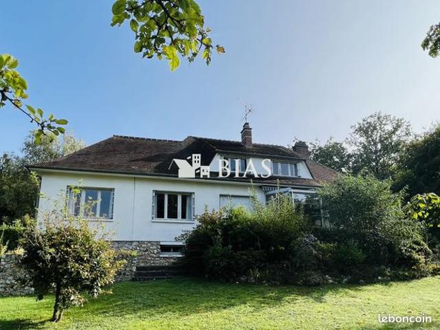 Maison 8 pièces 157 m²