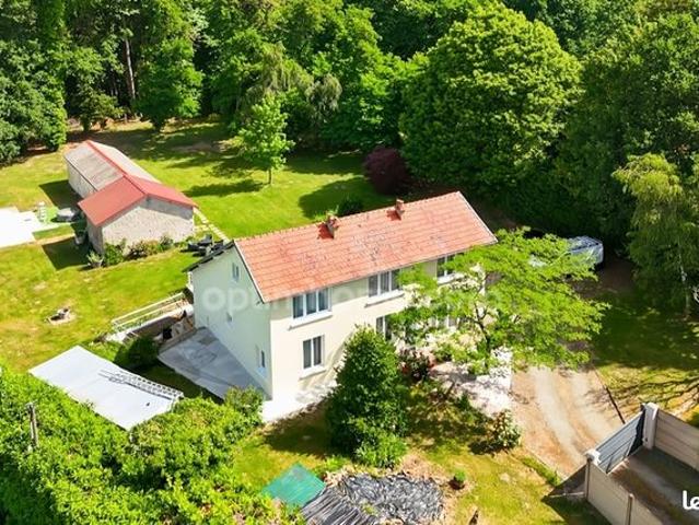 Maison 8 pièces 157 m²