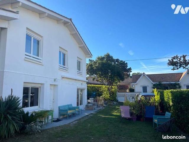 Maison 8 pièces 157 m²